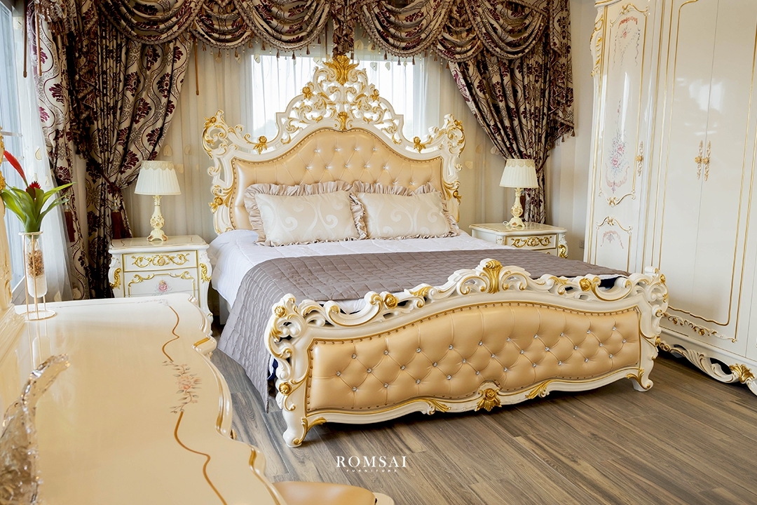 ชุดห้องนอนหลุยส์ Luxury Gold